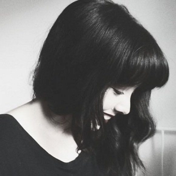 Meet your Posher, Alayna - Picture 1 of 1